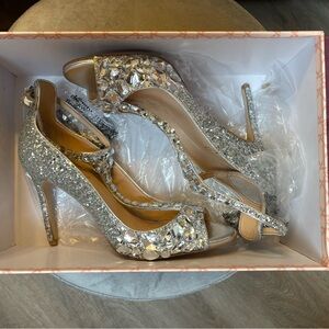 Basically brand new! Great condition.